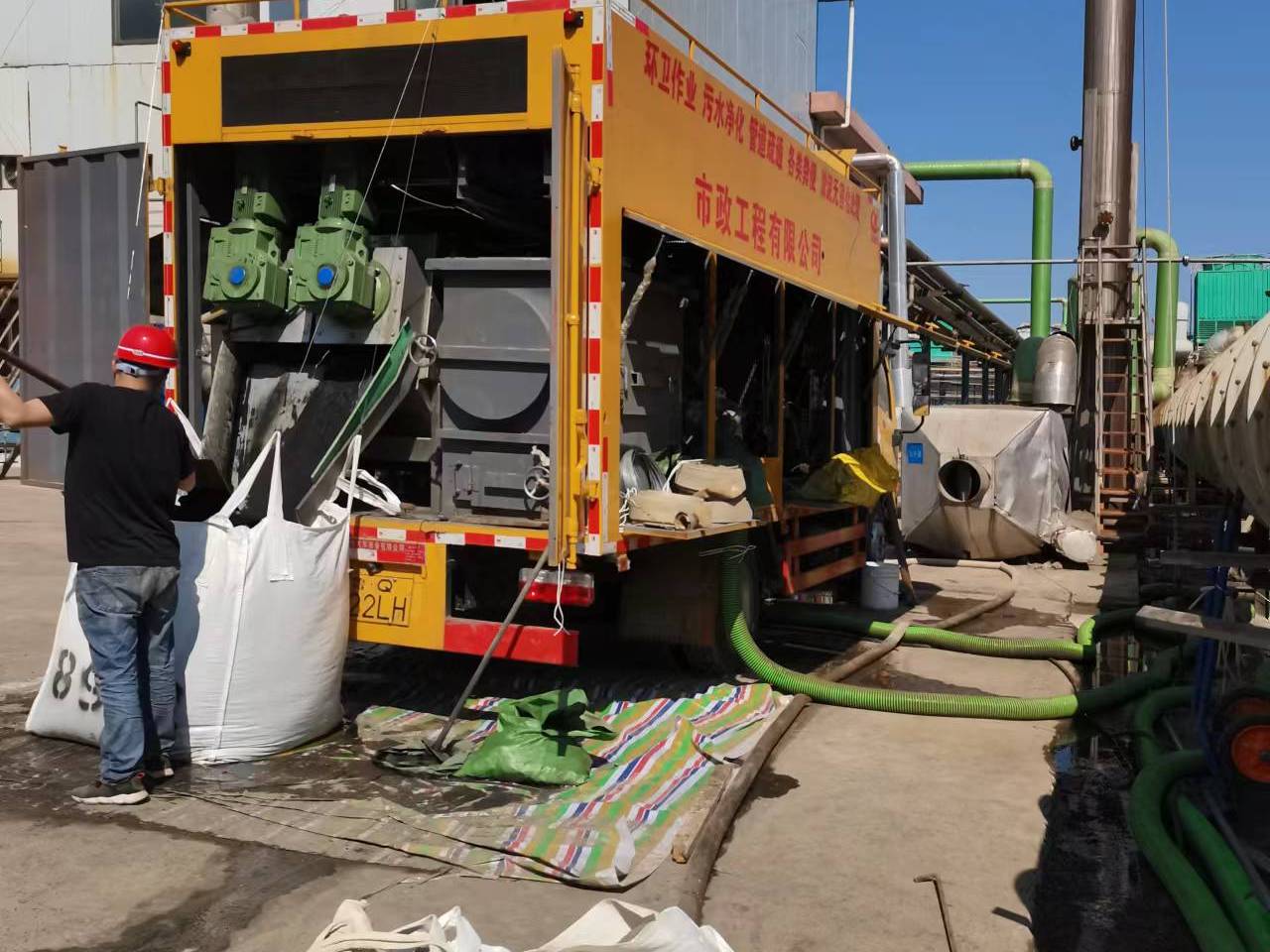 奉贤淤泥压干处理